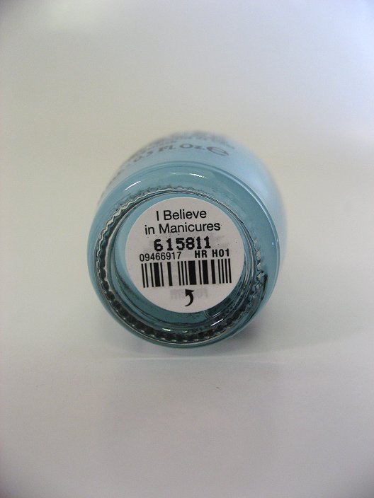 Bottom label of HR H01 - I Believe In Manicures